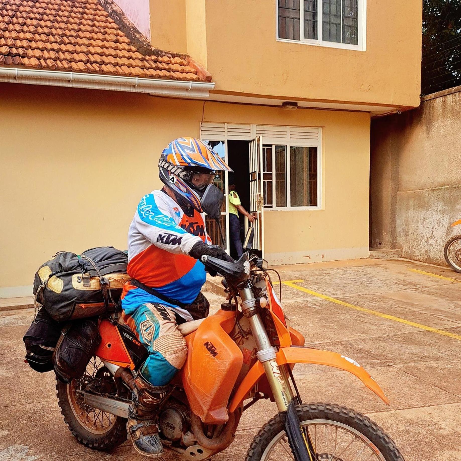 Tgs Homestay Kampala Buitenkant foto